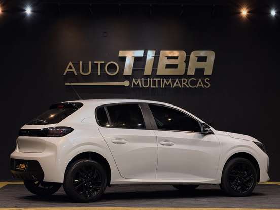 PEUGEOT-208-2022