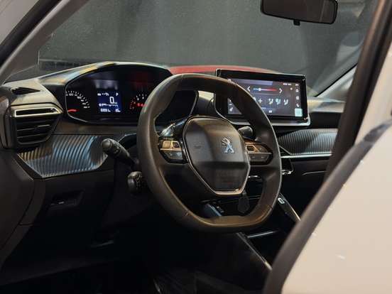 PEUGEOT-208-2022