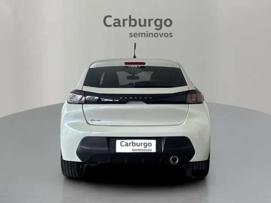PEUGEOT-208-2022