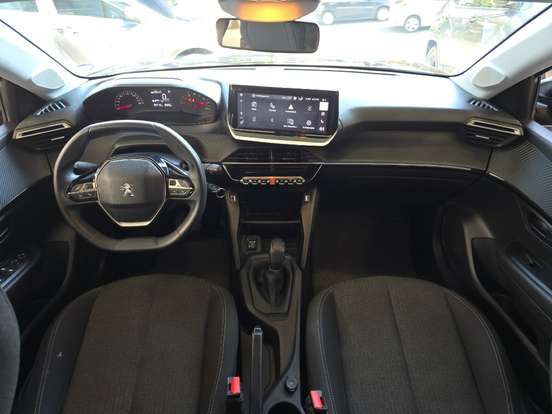 PEUGEOT-208-2023