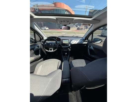 PEUGEOT-208-2013