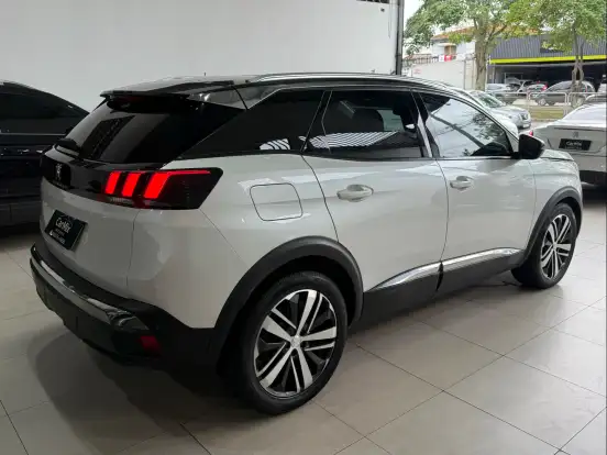 PEUGEOT-3008-1.6 GRIFFE PACK THP 16V GASOLINA 4P AUTOMÁTICO PEUGEOT-3008-2018