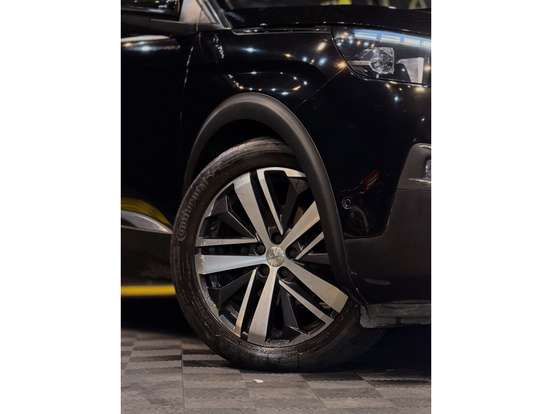 PEUGEOT-3008-1.6 GRIFFE PACK THP 16V GASOLINA 4P AUTOMÁTICO PEUGEOT-3008-2018