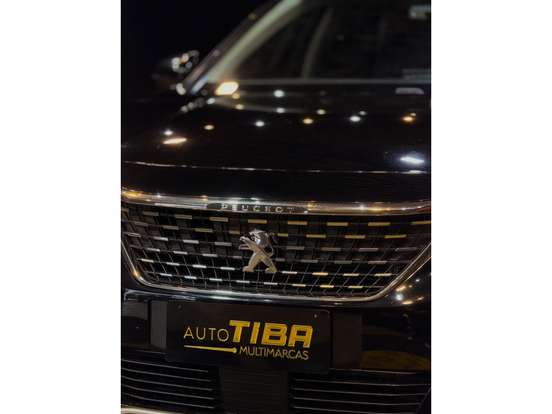 PEUGEOT-3008-2018