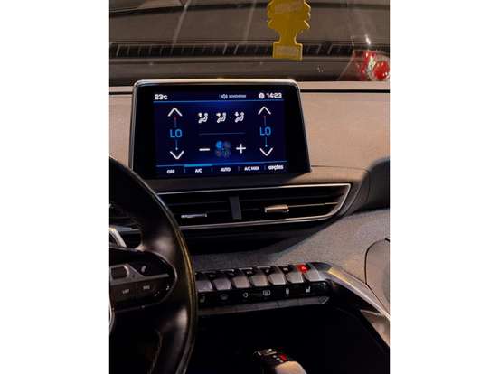 PEUGEOT-3008-1.6 GRIFFE PACK THP 16V GASOLINA 4P AUTOMÁTICO PEUGEOT-3008-2018