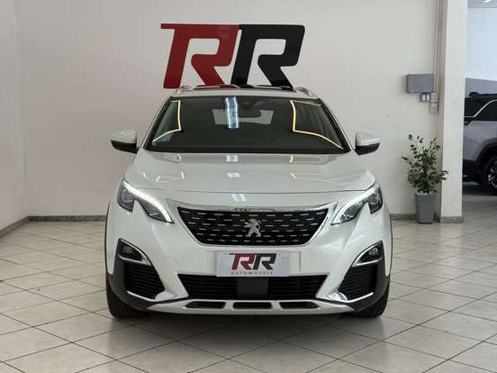 PEUGEOT-3008-2017
