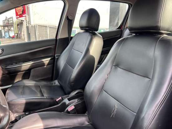 PEUGEOT-307-2009