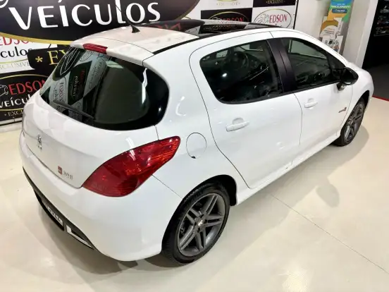 PEUGEOT-308-2015