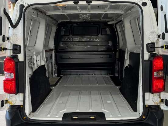 PEUGEOT-EXPERT-2024