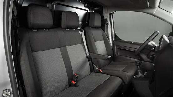 PEUGEOT-EXPERT-2025