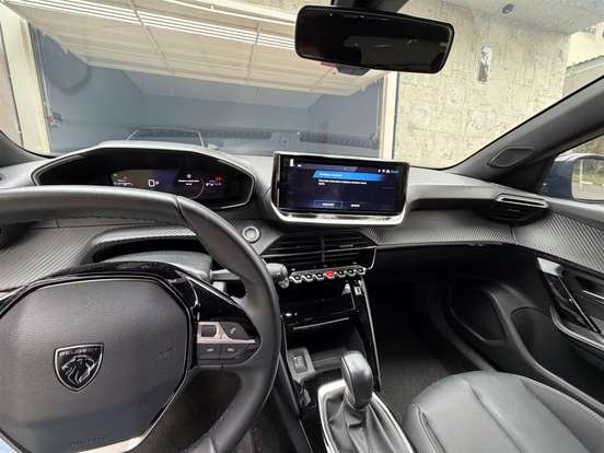 PEUGEOT-2008-1.0 TURBO 200 FLEX ALLURE CVT PEUGEOT-2008-2025