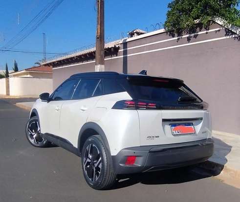 PEUGEOT-2008-2025