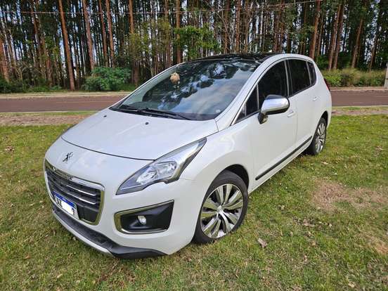 PEUGEOT-3008-2016