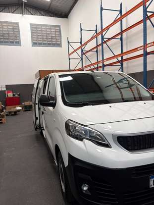 PEUGEOT-EXPERT-2022