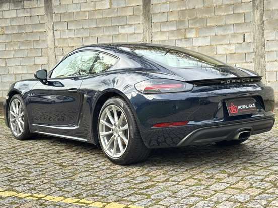 PORSCHE-718-2016