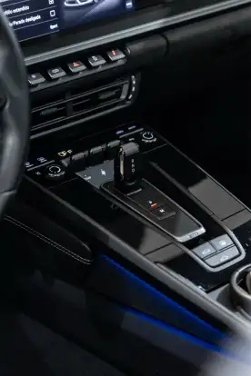 PORSCHE-911-2023