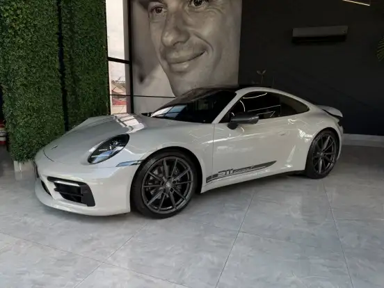 PORSCHE-911-2023