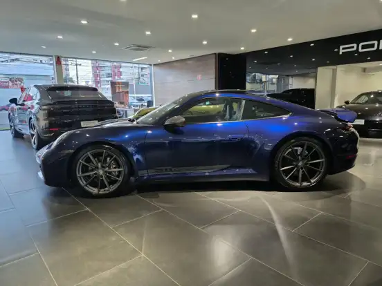 PORSCHE-911-2024