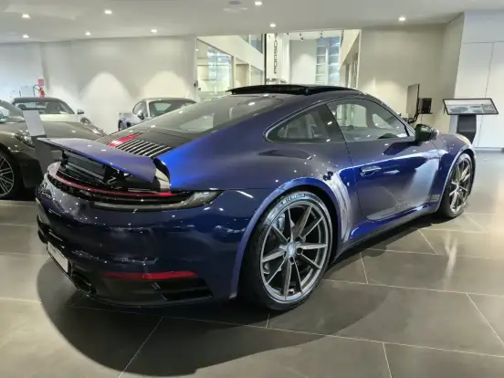 PORSCHE-911-2024