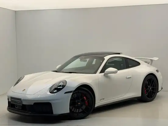 PORSCHE-911-2025