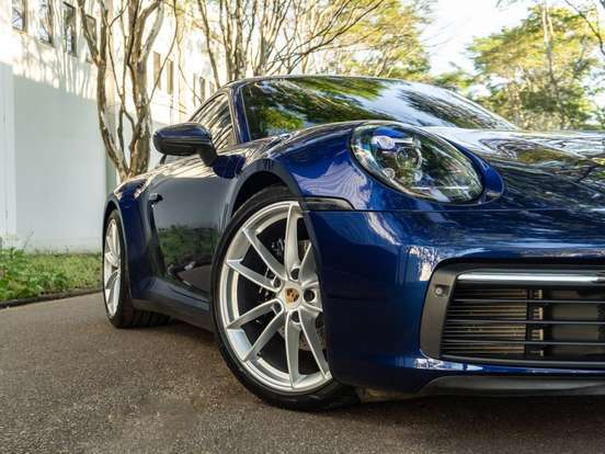 PORSCHE-911-2023
