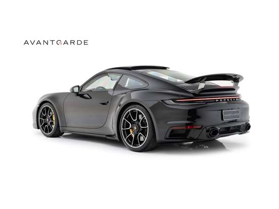 PORSCHE-911-2023