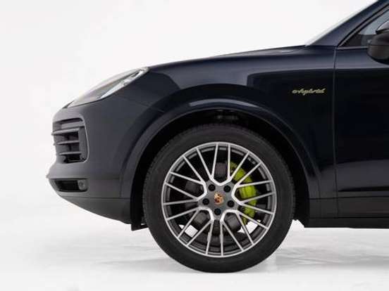 PORSCHE-CAYENNE-3.0 V6 E-HYBRID PLATINUM EDITION AWD TIPTRONIC S PORSCHE-CAYENNE-2022