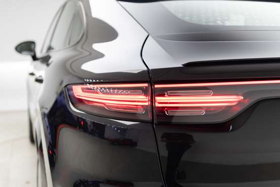 PORSCHE-CAYENNE-2019