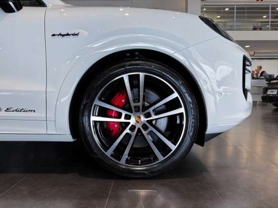 PORSCHE-CAYENNE-3.0 V6 S E-HYBRID BLACK EDITION AWD TIPTRONIC S PORSCHE-CAYENNE-2025