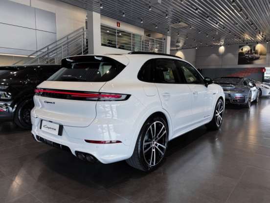 PORSCHE-CAYENNE-3.0 V6 S E-HYBRID BLACK EDITION AWD TIPTRONIC S PORSCHE-CAYENNE-2025