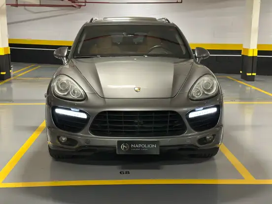 PORSCHE-CAYENNE-4.8 4X4 V8 32V TURBO GASOLINA 4P TIPTRONIC PORSCHE-CAYENNE-2011