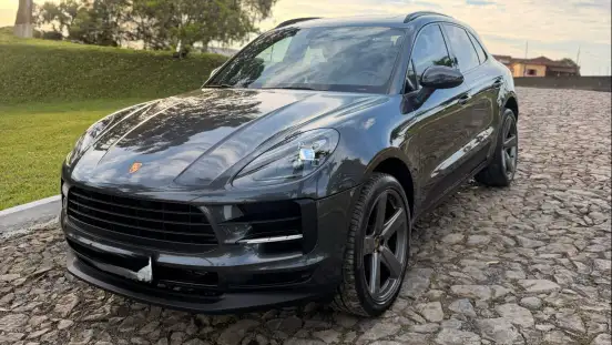 PORSCHE-MACAN-2021