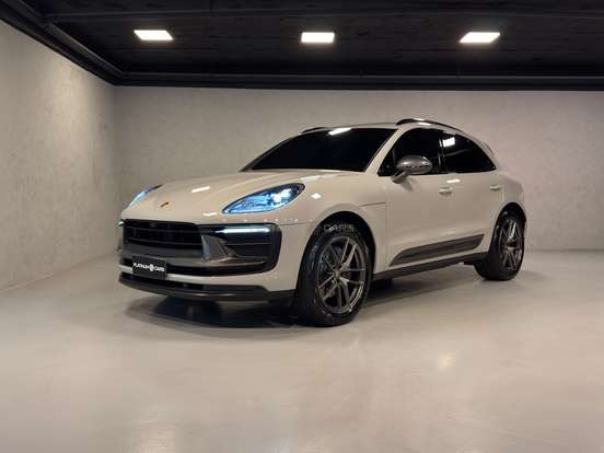 PORSCHE-MACAN-2022