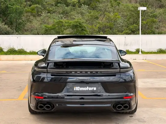 PORSCHE-PANAMERA-2025
