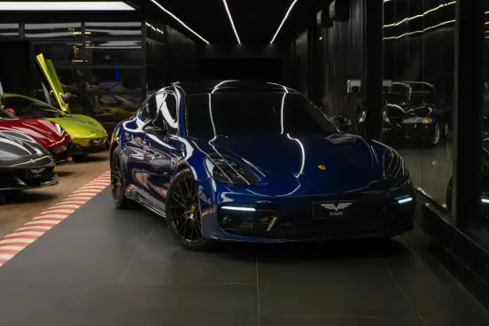 PORSCHE-PANAMERA-2022