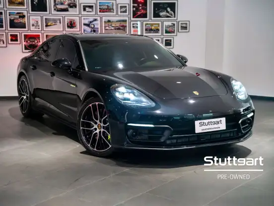 PORSCHE-PANAMERA-2023