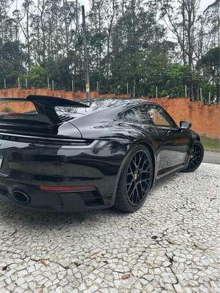 PORSCHE-911-2023