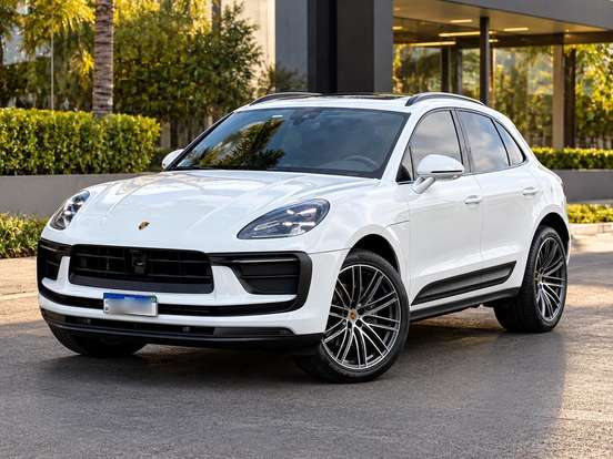 PORSCHE-MACAN-2023