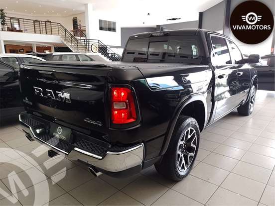 RAM-1500-3.0 HURRICANE 6 BITURBO GASOLINA LARAMIE CD 4X4 AUTOMÁTICO RAM-1500-2024