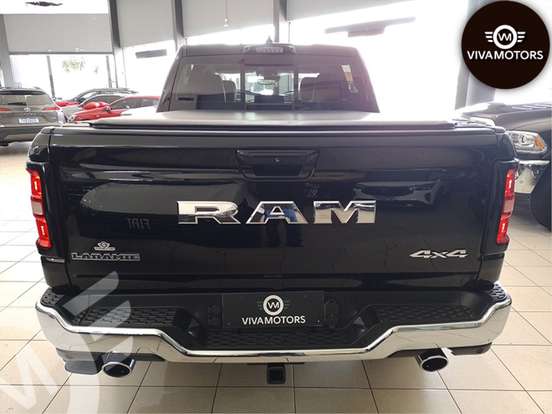 RAM-1500-3.0 HURRICANE 6 BITURBO GASOLINA LARAMIE CD 4X4 AUTOMÁTICO RAM-1500-2024