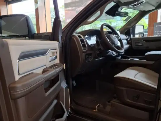 RAM-2500-6.7 I6 TURBO DIESEL LARAMIE CD 4X4 AUTOMÁTICO RAM-2500-2026