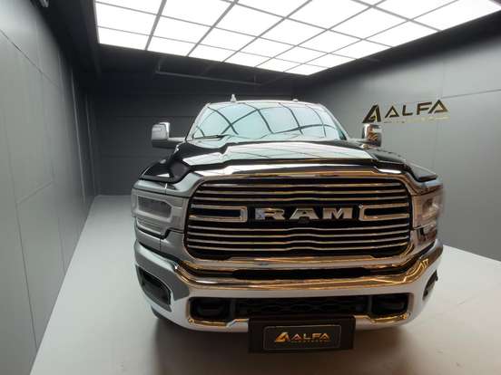 RAM-2500-6.7 I6 TURBO DIESEL LARAMIE CD 4X4 AUTOMÁTICO RAM-2500-2023