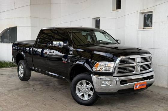 RAM 2500 6.7 LARAMIE 4X4 CD I6 TURBO DIESEL 4P AUTOMÁTICO