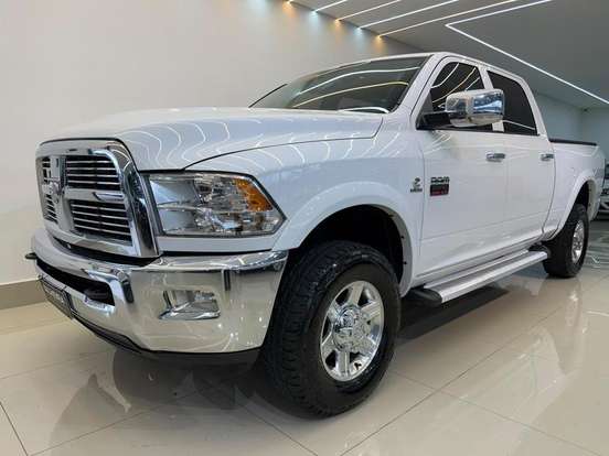 RAM-2500-6.7 LARAMIE 4X4 CD I6 TURBO DIESEL 4P AUTOMÁTICO RAM-2500-2012