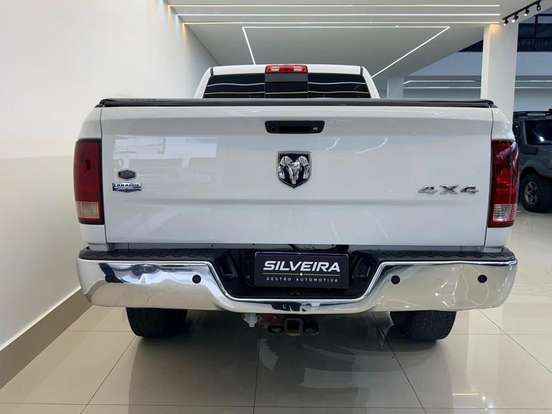 RAM-2500-6.7 LARAMIE 4X4 CD I6 TURBO DIESEL 4P AUTOMÁTICO RAM-2500-2012