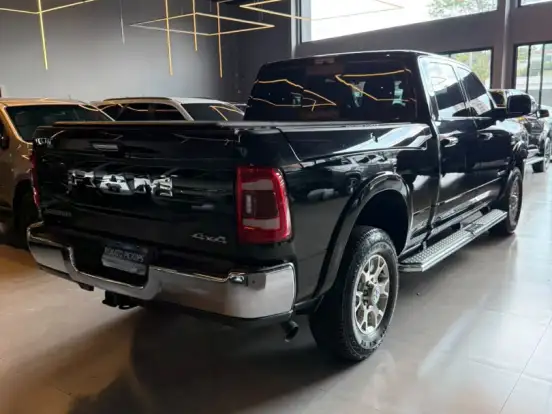RAM-3500-6.7 I6 TURBO DIESEL LARAMIE CD 4X4 AUTOMÁTICO RAM-3500-2022
