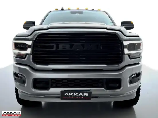 RAM-3500-6.7 I6 TURBO DIESEL LARAMIE NIGHT EDITION CD 4X4 AUTOMÁTICO RAM-3500-2022