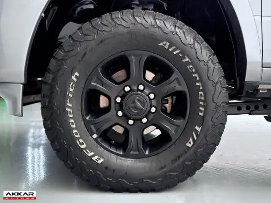 RAM-3500-6.7 I6 TURBO DIESEL LARAMIE NIGHT EDITION CD 4X4 AUTOMÁTICO RAM-3500-2022