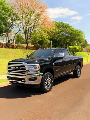 RAM 3500 6.7 I6 TURBO DIESEL LIMITED LONGHORN CD 4X4  AUTOMÁTICO