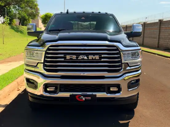 RAM-3500-6.7 I6 TURBO DIESEL LIMITED LONGHORN CD 4X4 AUTOMÁTICO RAM-3500-2023